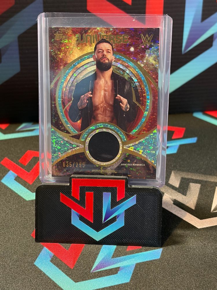 Immagine di Finn Balor /299 Universe Relic 1